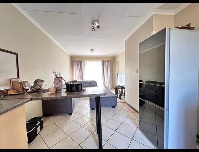 1 BEDROOM HOUSE FOR SALE IN THE ORCHARDS